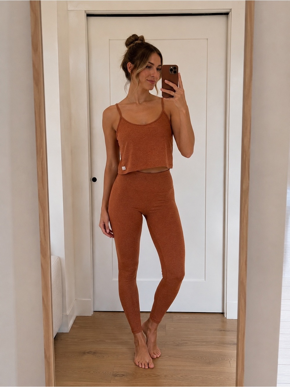 Vuori Palo Santo Set Heathered Tank and Leggings - Picture 1 of 16